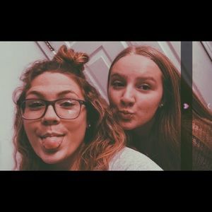 Meet your Posher, Sydnee